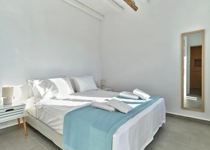 Flair Sky Casa de Férias Naousa